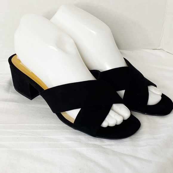 Dolce Vida Slip On Sz 7